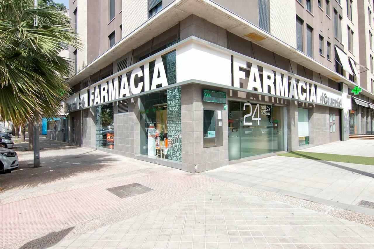 Apartamento Forum-Ciencias Con Piscina, Gym & Parking 格拉纳达 外观 照片