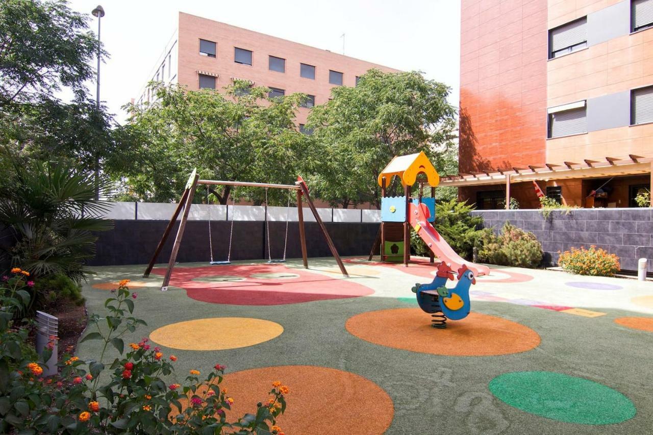 Apartamento Forum-Ciencias Con Piscina, Gym & Parking 格拉纳达 外观 照片