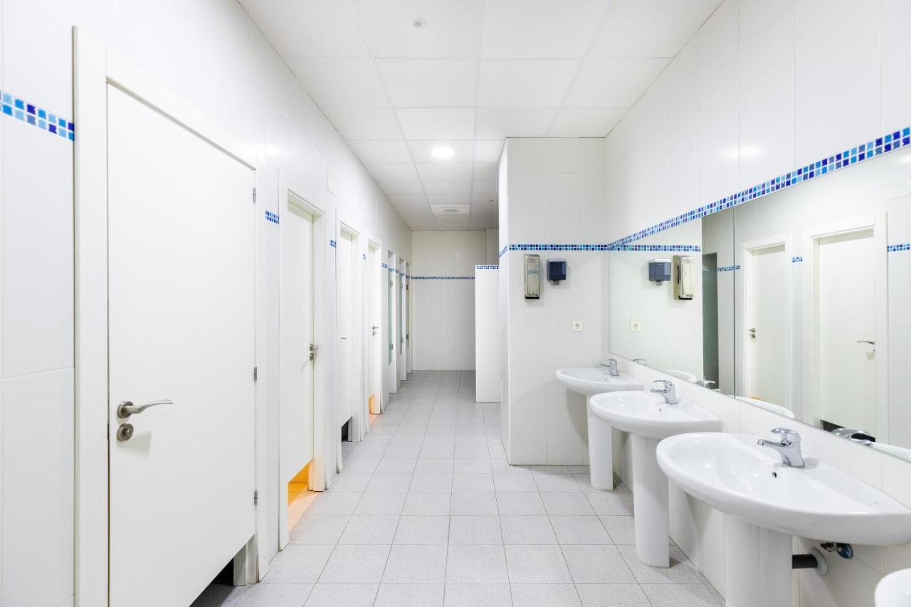 Apartamento Forum-Ciencias Con Piscina, Gym & Parking 格拉纳达 外观 照片