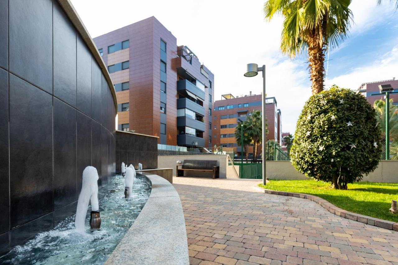 Apartamento Forum-Ciencias Con Piscina, Gym & Parking 格拉纳达 外观 照片